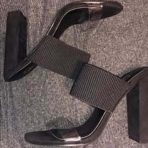 ❌SOLD❌ Black and Clear heels